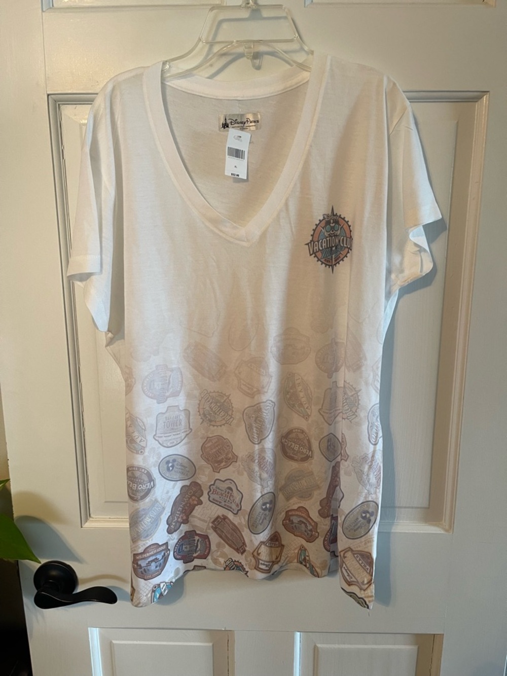 NWT Disney Vacation Club White V-Neck Tee